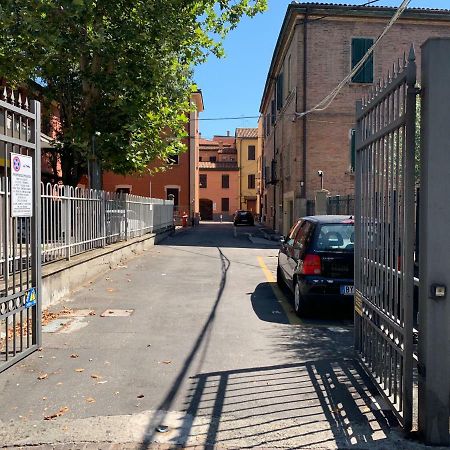 דירות בולוניה Bed In Bo Porta San Donato מראה חיצוני תמונה