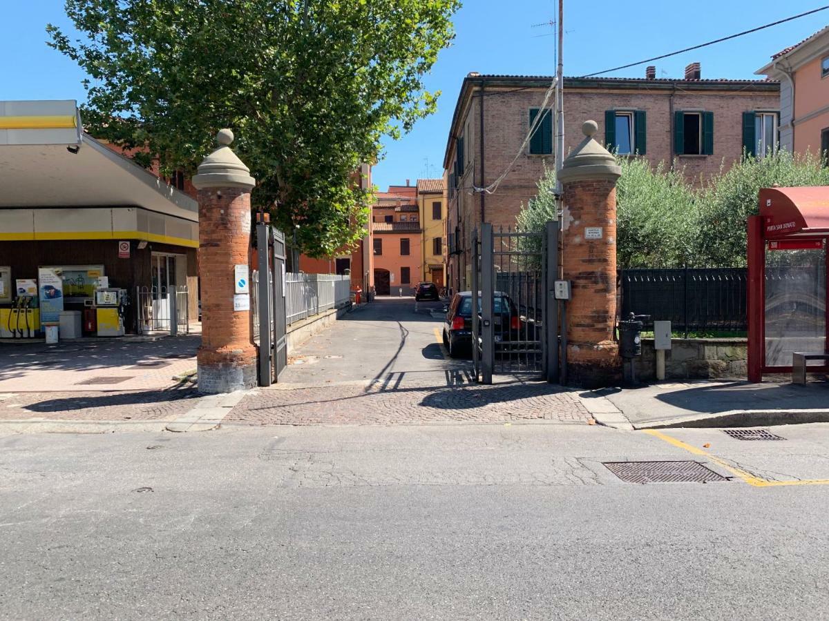 דירות בולוניה Bed In Bo Porta San Donato מראה חיצוני תמונה