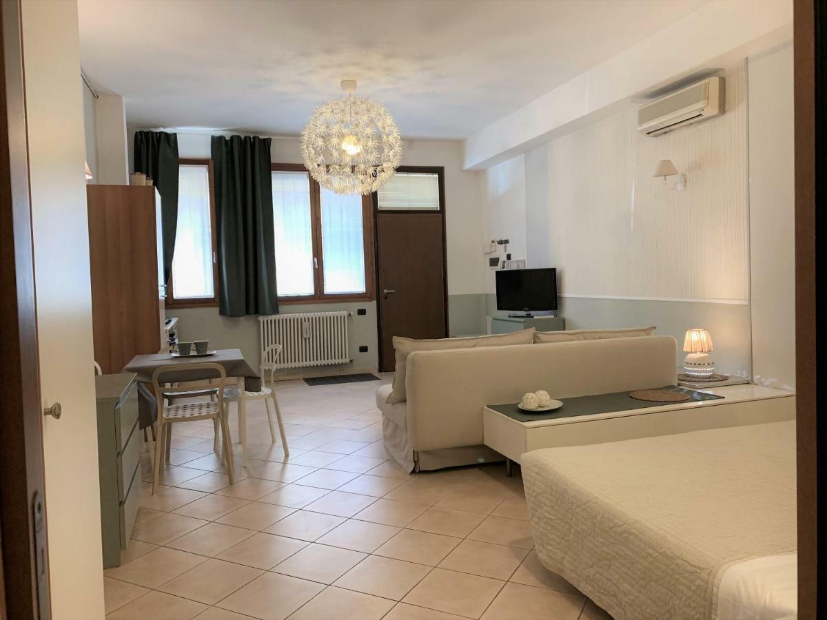 דירות בולוניה Bed In Bo Porta San Donato מראה חיצוני תמונה